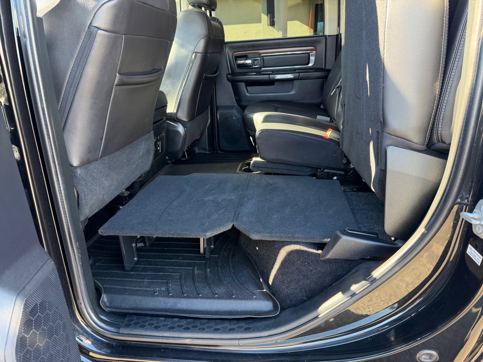 Used 2016 RAM 2500 Laramie AWD/4WD image 13