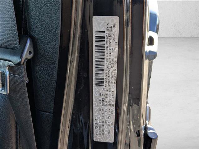 Used 2020 Jeep Gladiator Overland image 25