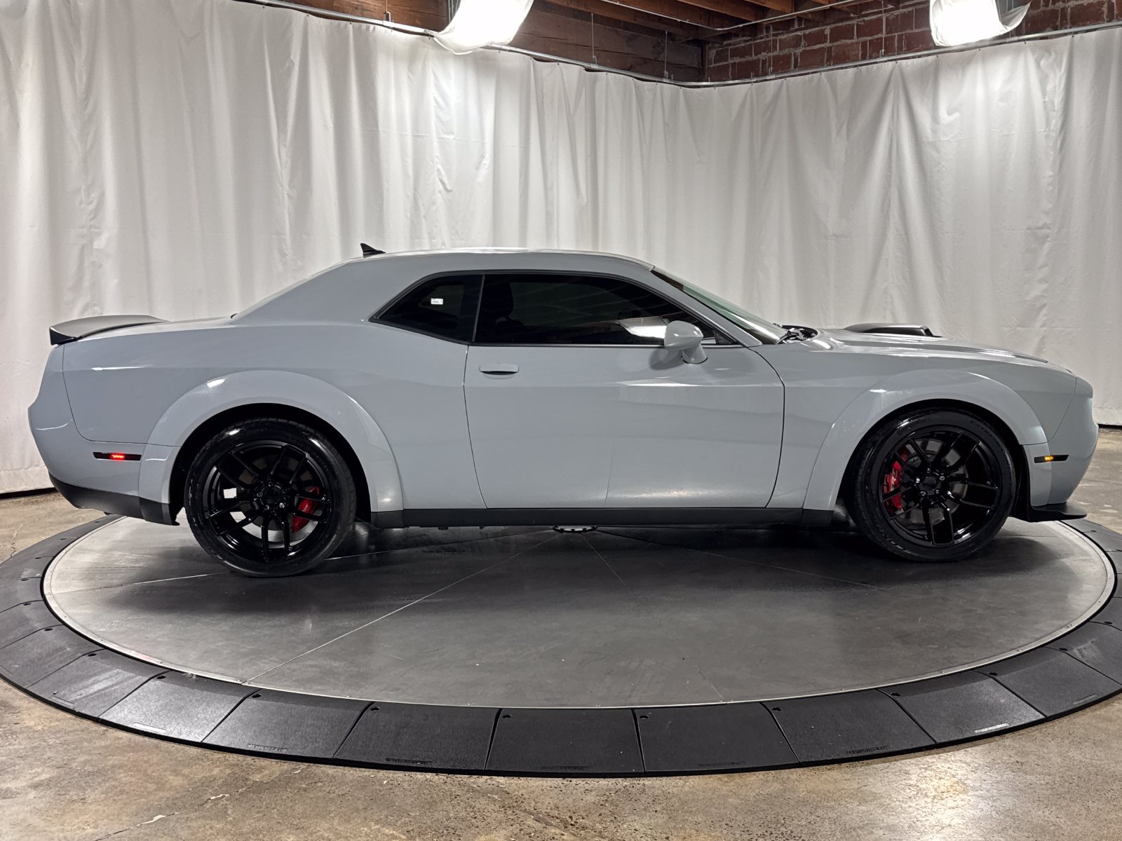 Used 2022 Dodge Challenger R/T Scat Pack RWD image 3