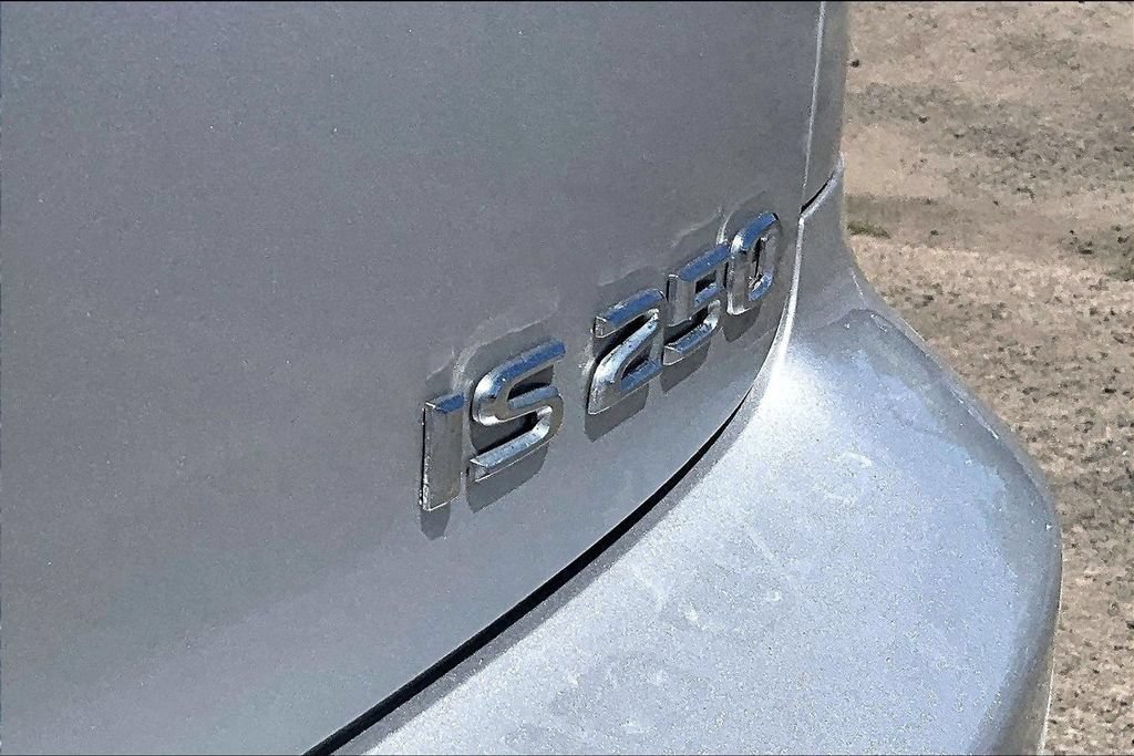 Used 2008 Lexus IS 250 RWD image 11
