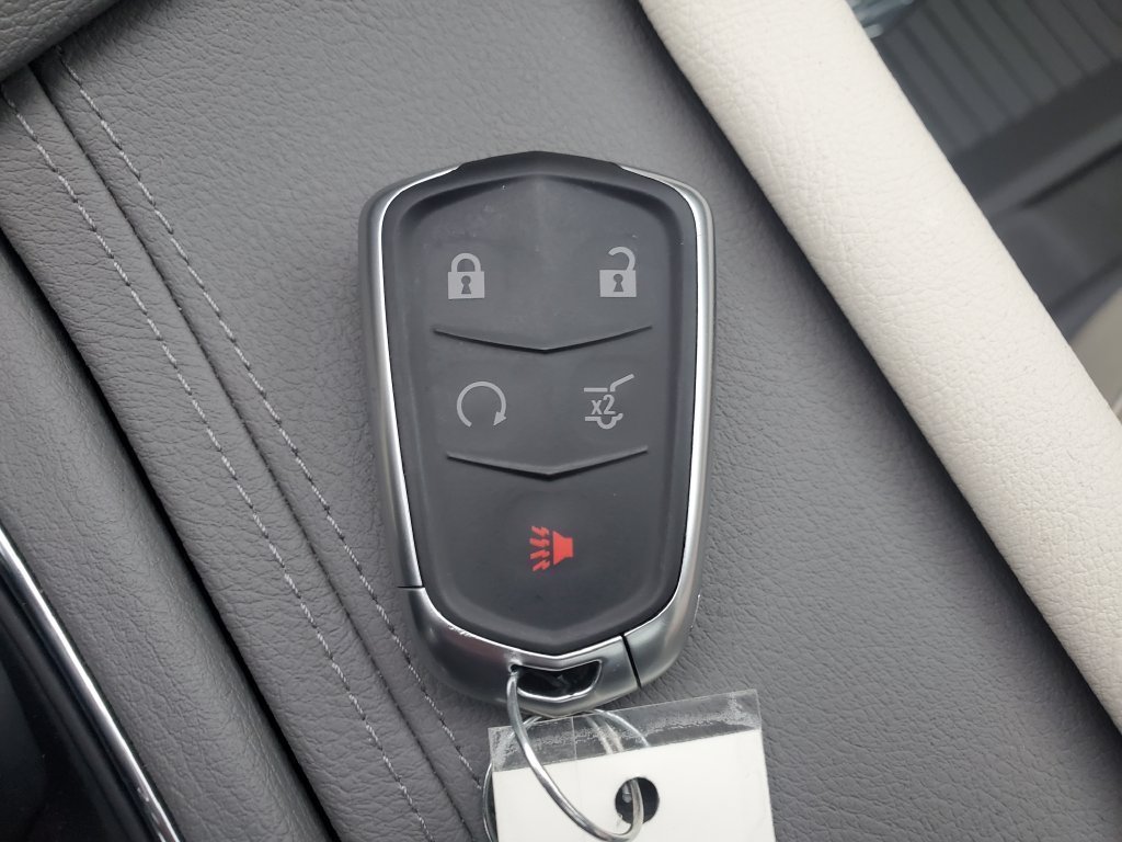 Used 2023 Cadillac XT5 Premium Luxury w/ LPO, Floor Liner Package AWD/4WD image 45