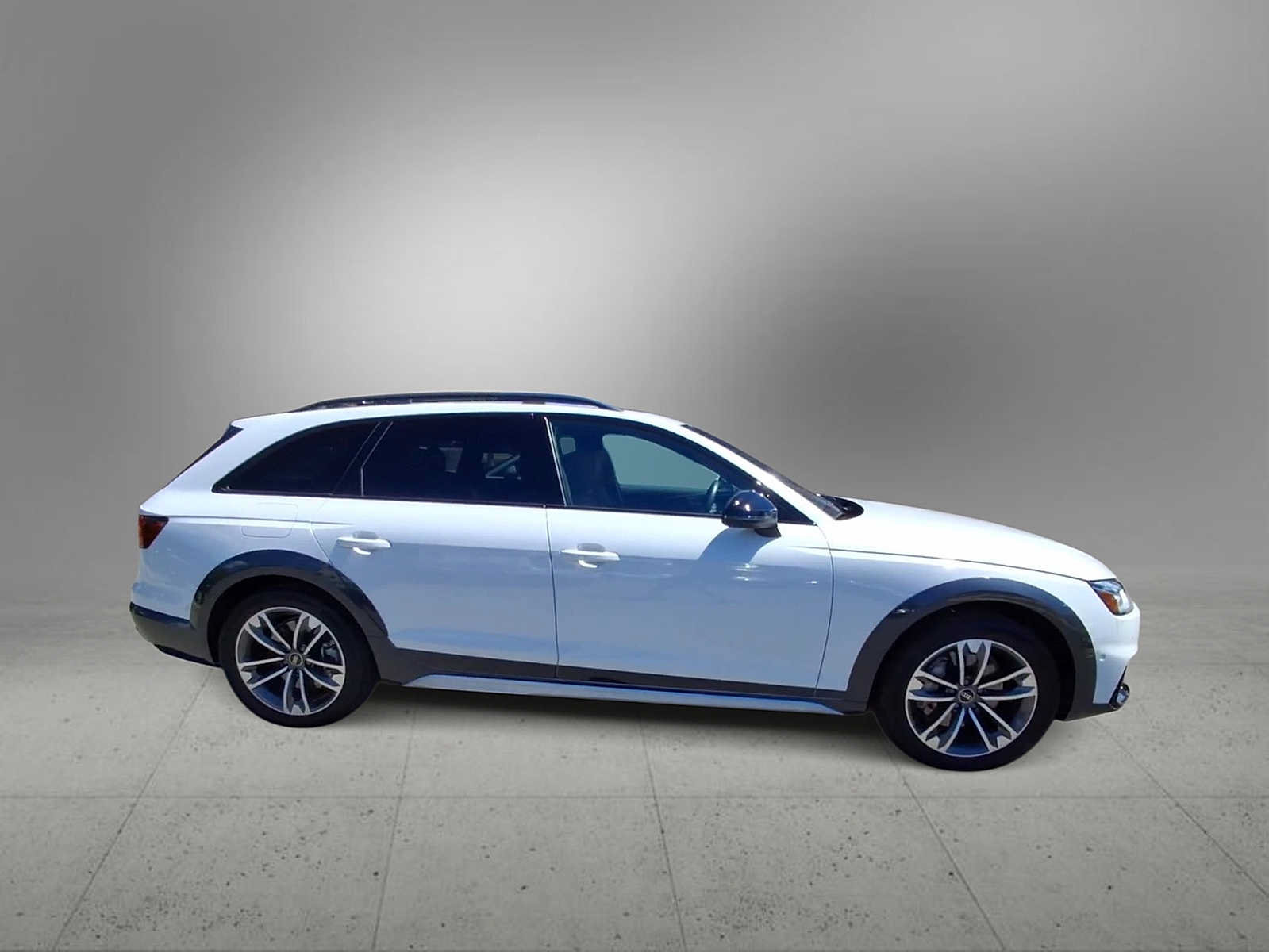 Certified 2023 Audi A4 2.0T allroad Prestige AWD/4WD image 9