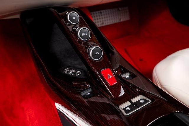 Used 2021 Ferrari 812 GTS RWD image 49