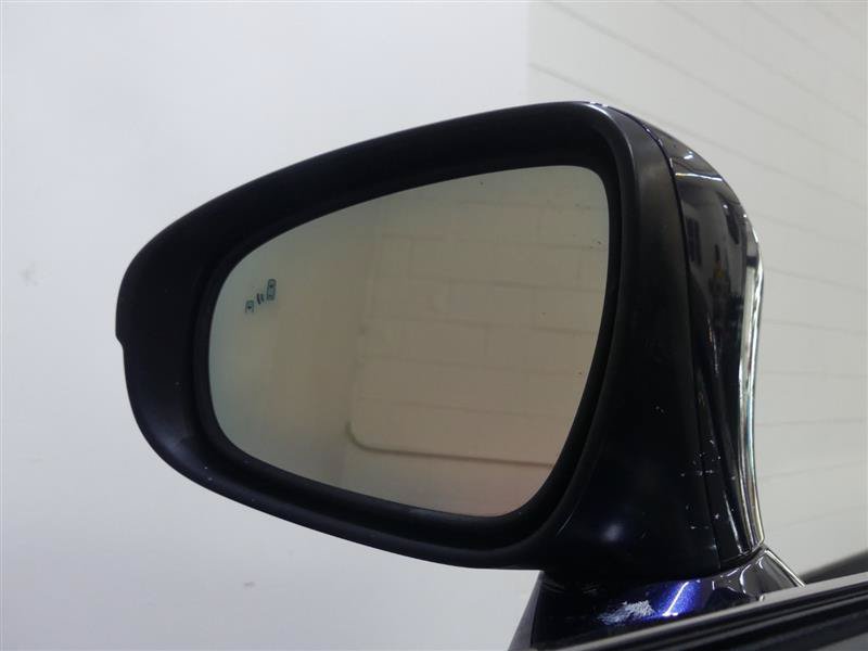 Used 2017 Lexus IS 300 AWD w/ Premium Package image 14