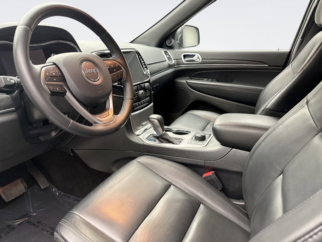 Used 2019 Jeep Grand Cherokee Limited AWD/4WD image 10