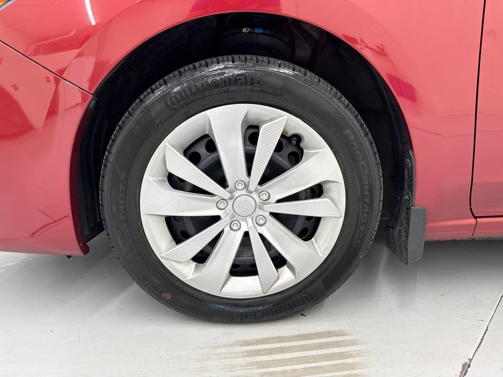 Used 2019 Subaru Impreza 2.0i AWD/4WD image 9