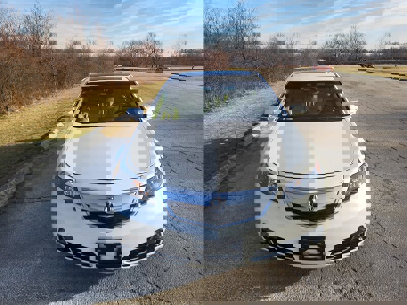 Used 2012 Acura TL w/ Technology Package image 4