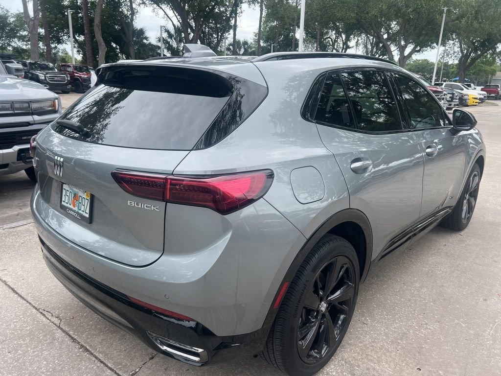Used 2024 Buick Envision Sport Touring AWD/4WD image 5