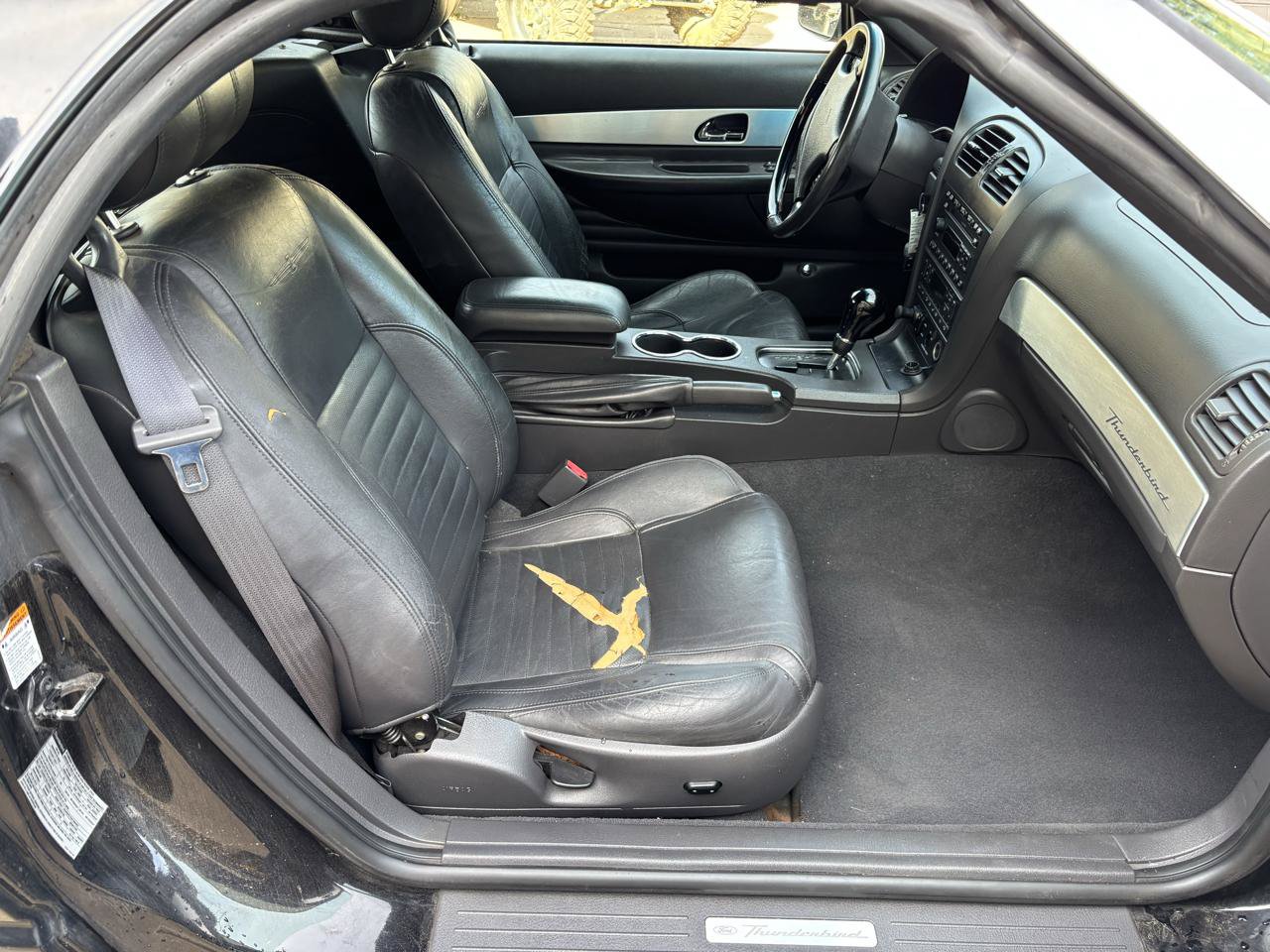 Used 2002 Ford Thunderbird RWD image 9