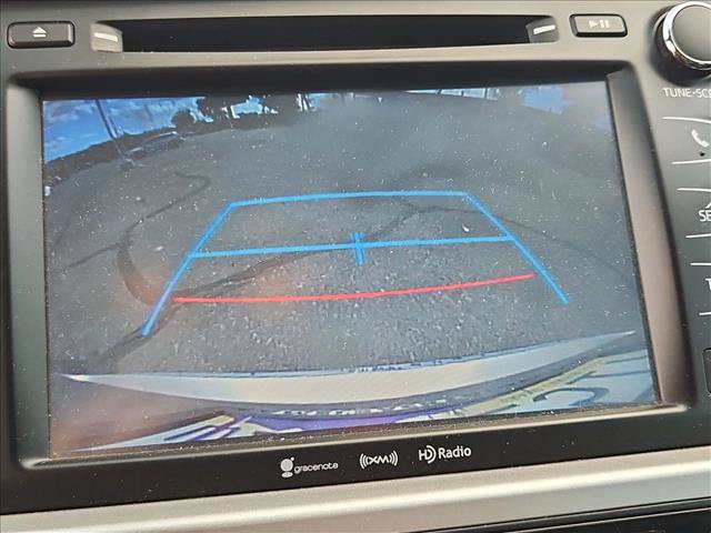 Used 2016 Toyota Highlander XLE AWD/4WD image 17