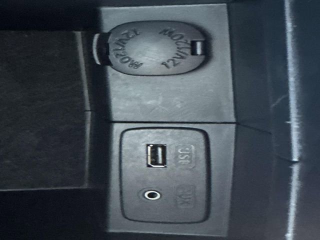 Used 2015 Subaru Forester 2.5i Touring w/ Eyesight & Navigation System image 21