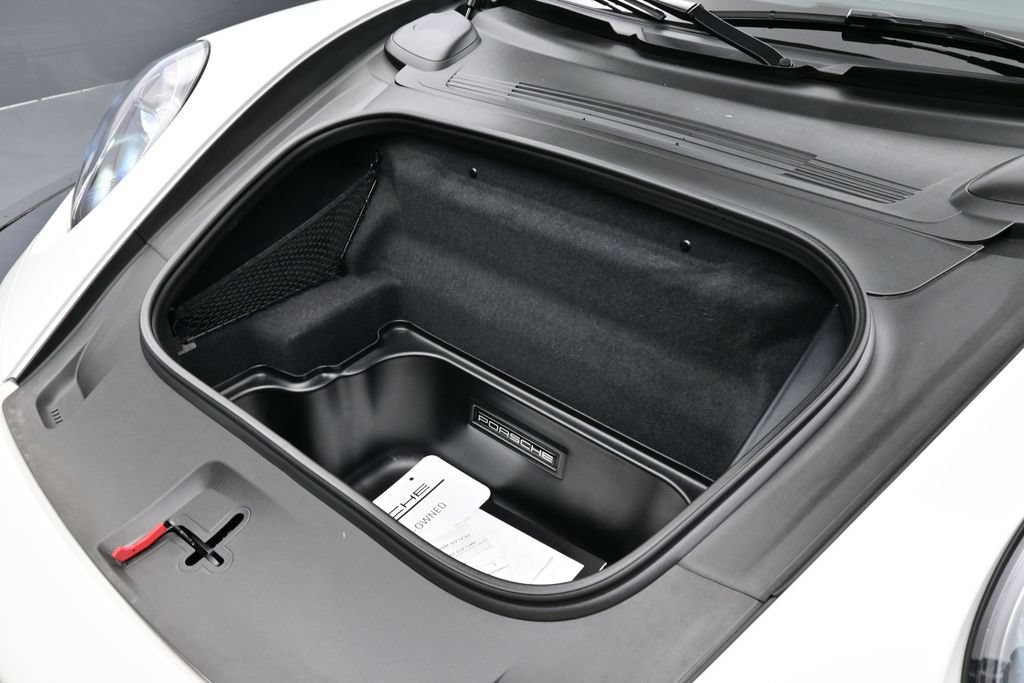 Certified 2024 Porsche 911 Turbo AWD/4WD image 17
