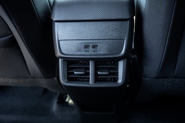 New 2027 Chevrolet Equinox LT w/ Safety and Technology Package FWD image 32