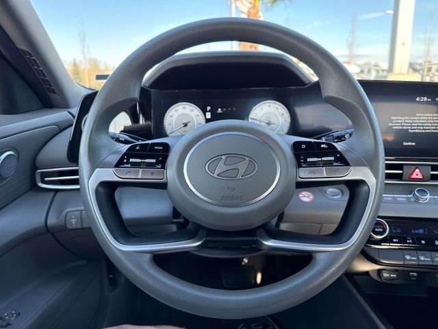 Used 2024 Hyundai Elantra SEL image 22
