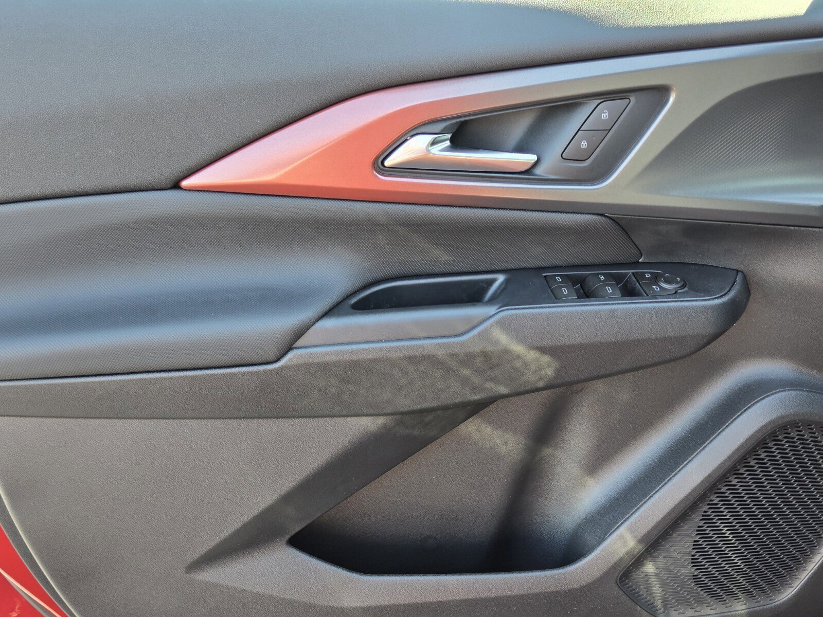 New 2026 Chevrolet Equinox EV RS image 12