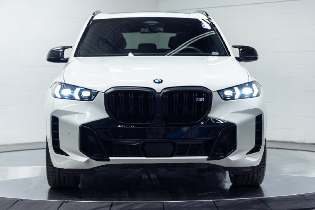 Used 2026 BMW X5 M60i AWD/4WD image 5
