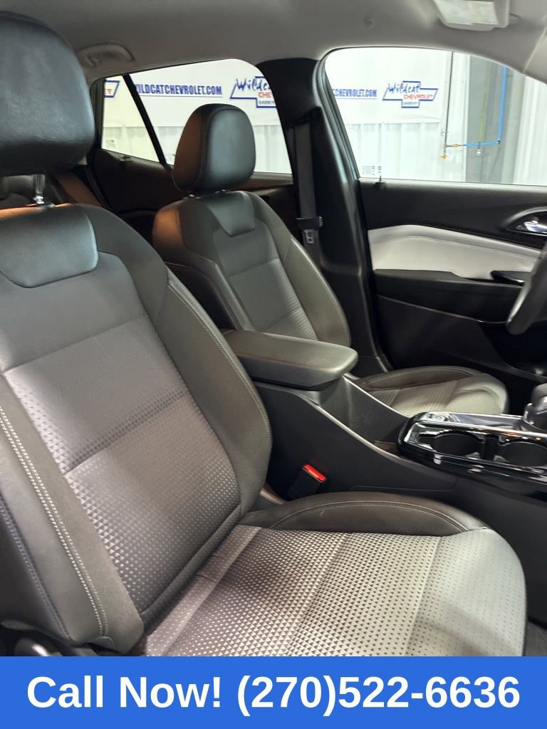 Used 2025 Chevrolet Trax LT image 39