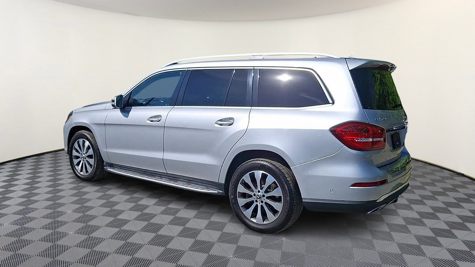 Used 2019 Mercedes-Benz GLS 450 4MATIC image 6