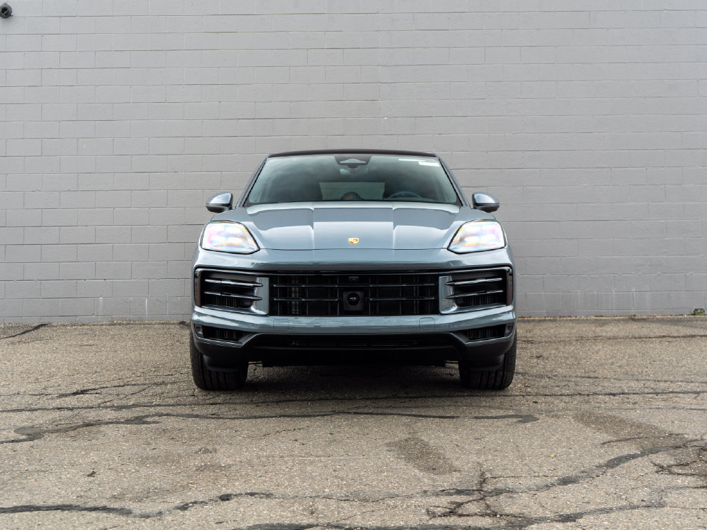 New 2026 Porsche Cayenne Coupe AWD/4WD image 10