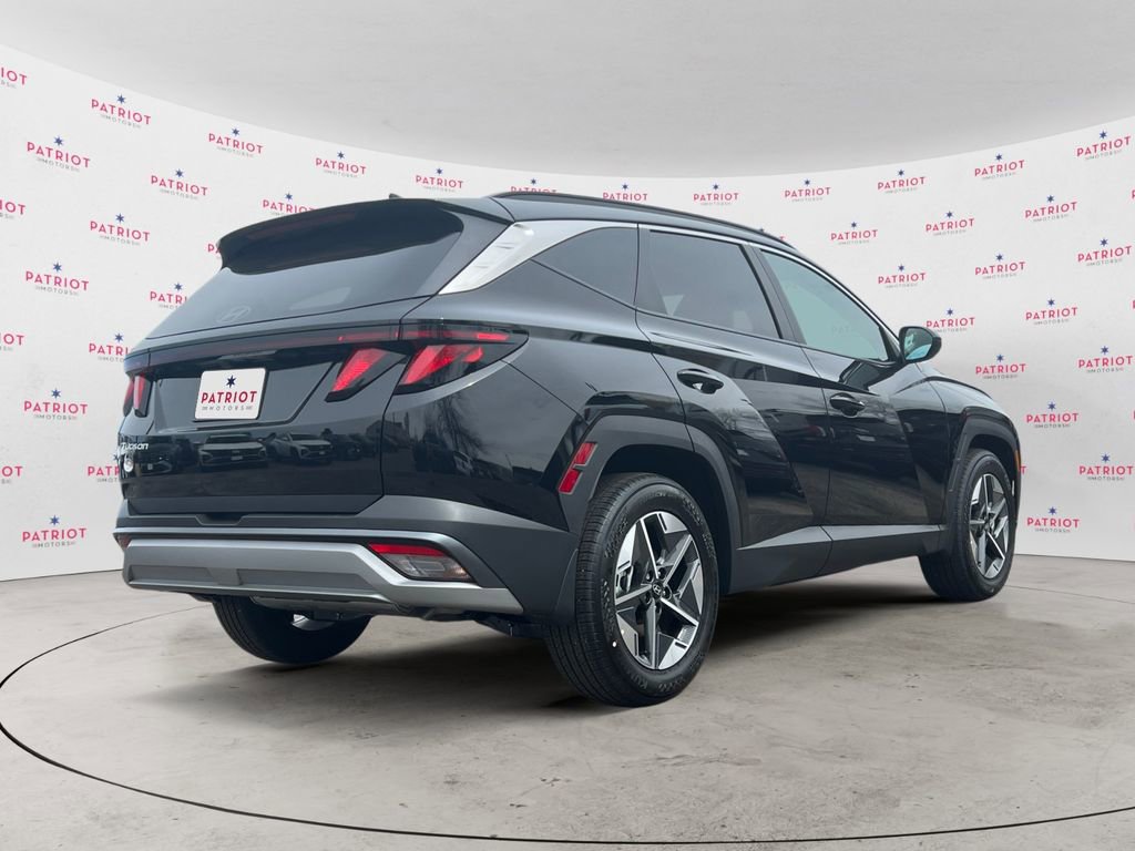 Certified 2025 Hyundai Tucson SEL FWD image 3