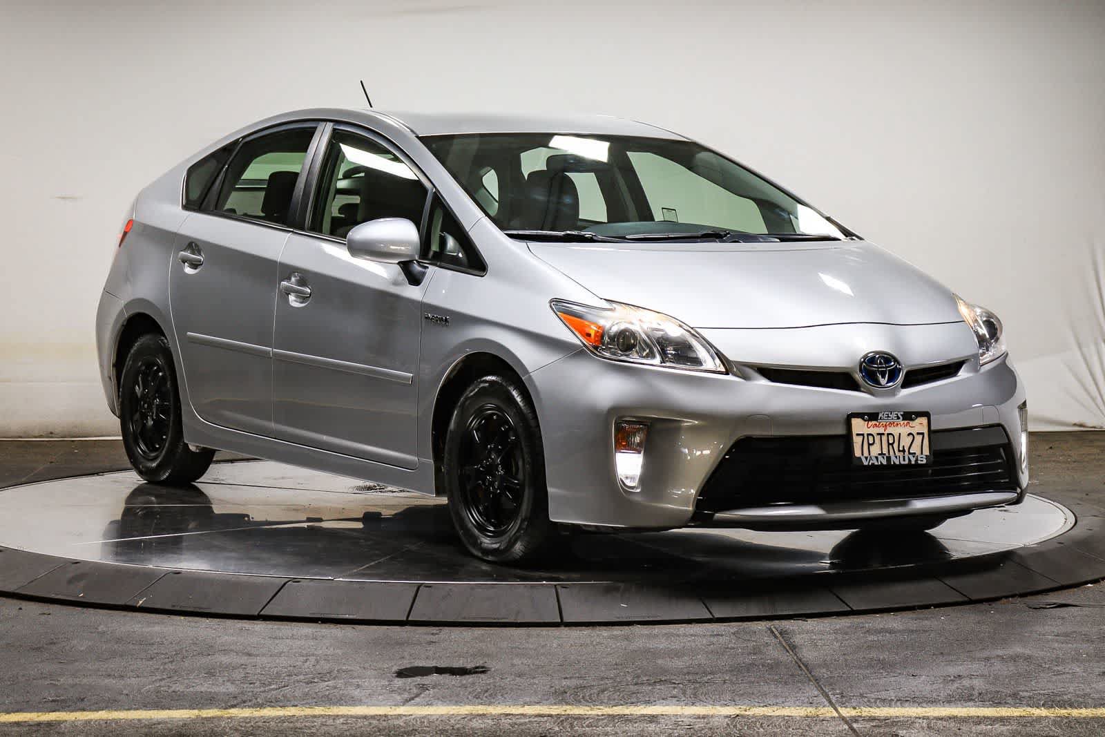 Used 2015 Toyota Prius Two FWD image 5