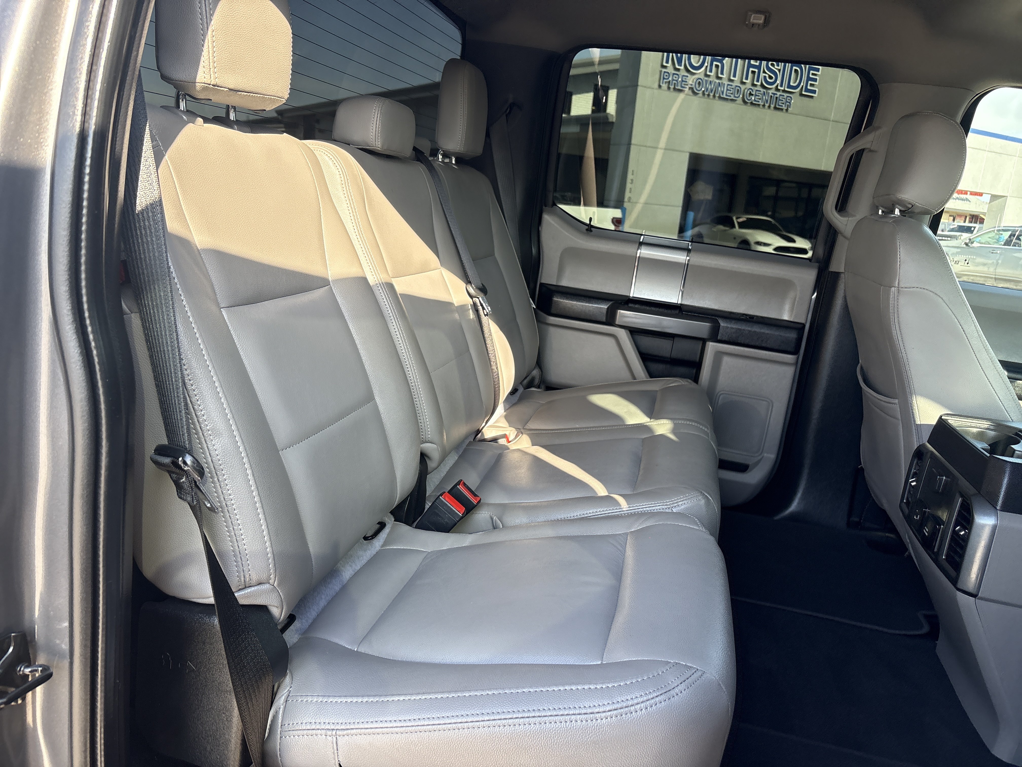 Used 2021 Ford F250 XLT w/ XLT Premium Package AWD/4WD image 8