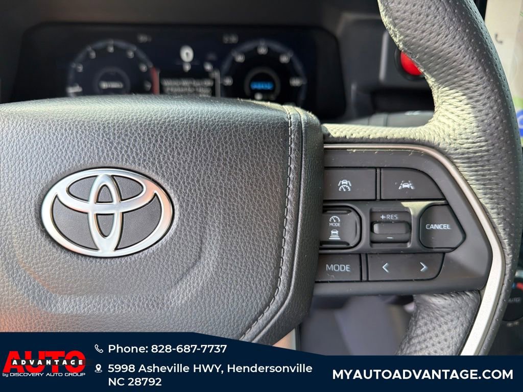 Used 2024 Toyota Tacoma TRD Off-Road AWD/4WD image 19