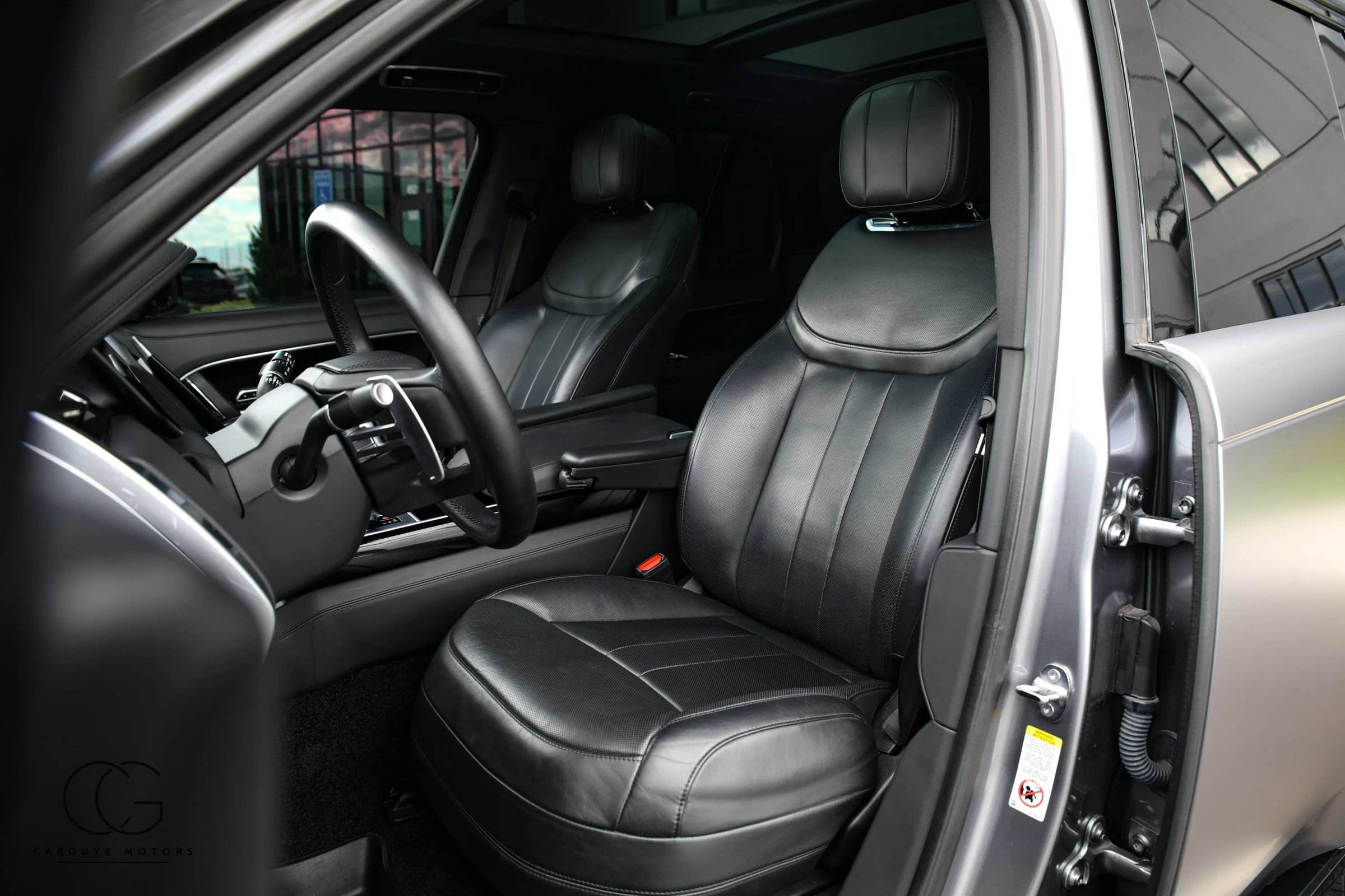 Used 2023 Land Rover Range Rover SE AWD/4WD image 24