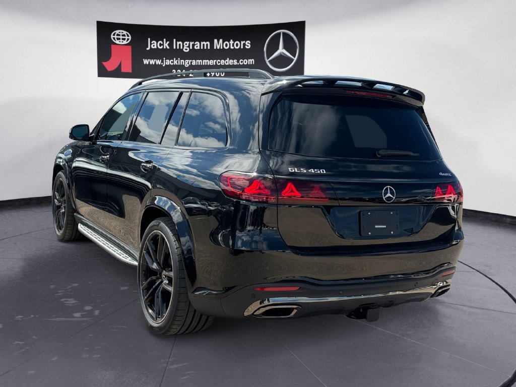 New 2027 Mercedes-Benz GLS 450 4MATIC image 3
