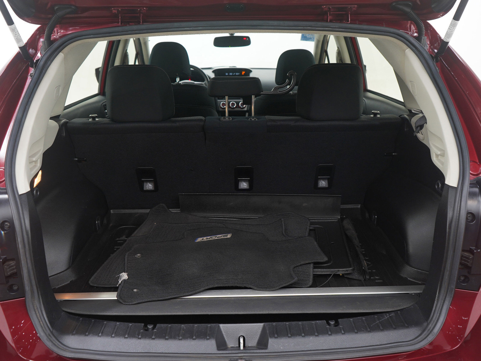 Used 2016 Subaru Impreza 2.0i Sport Premium image 9