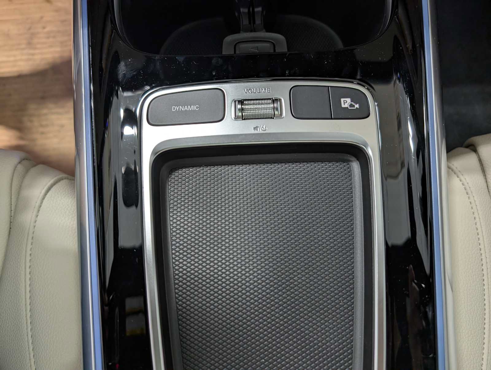 New 2026 Mercedes-Benz GLA 250 4MATIC image 25