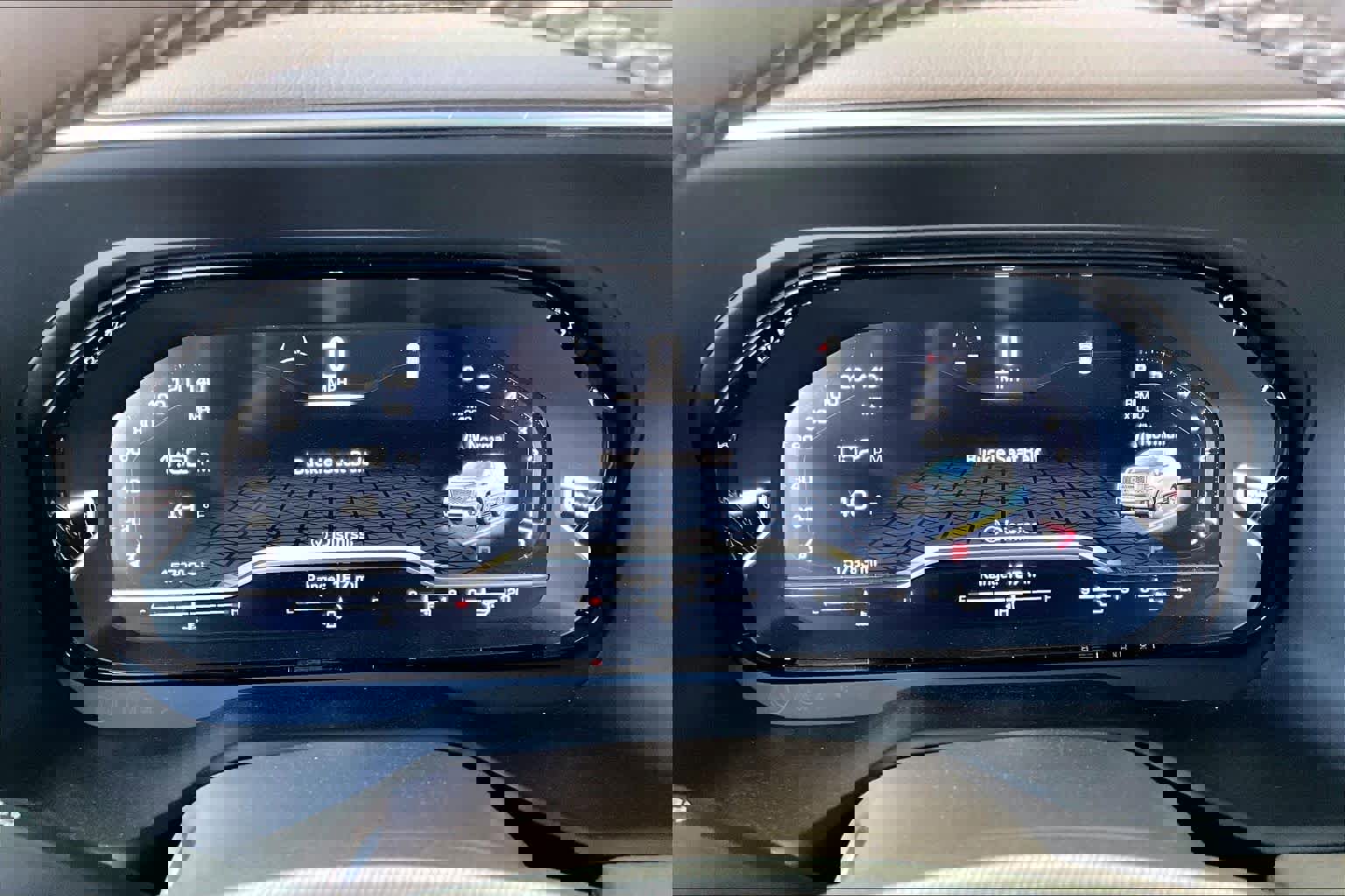 Used 2024 GMC Yukon Denali image 25