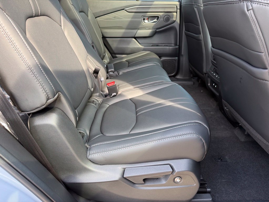 New 2026 Honda Pilot Touring image 31