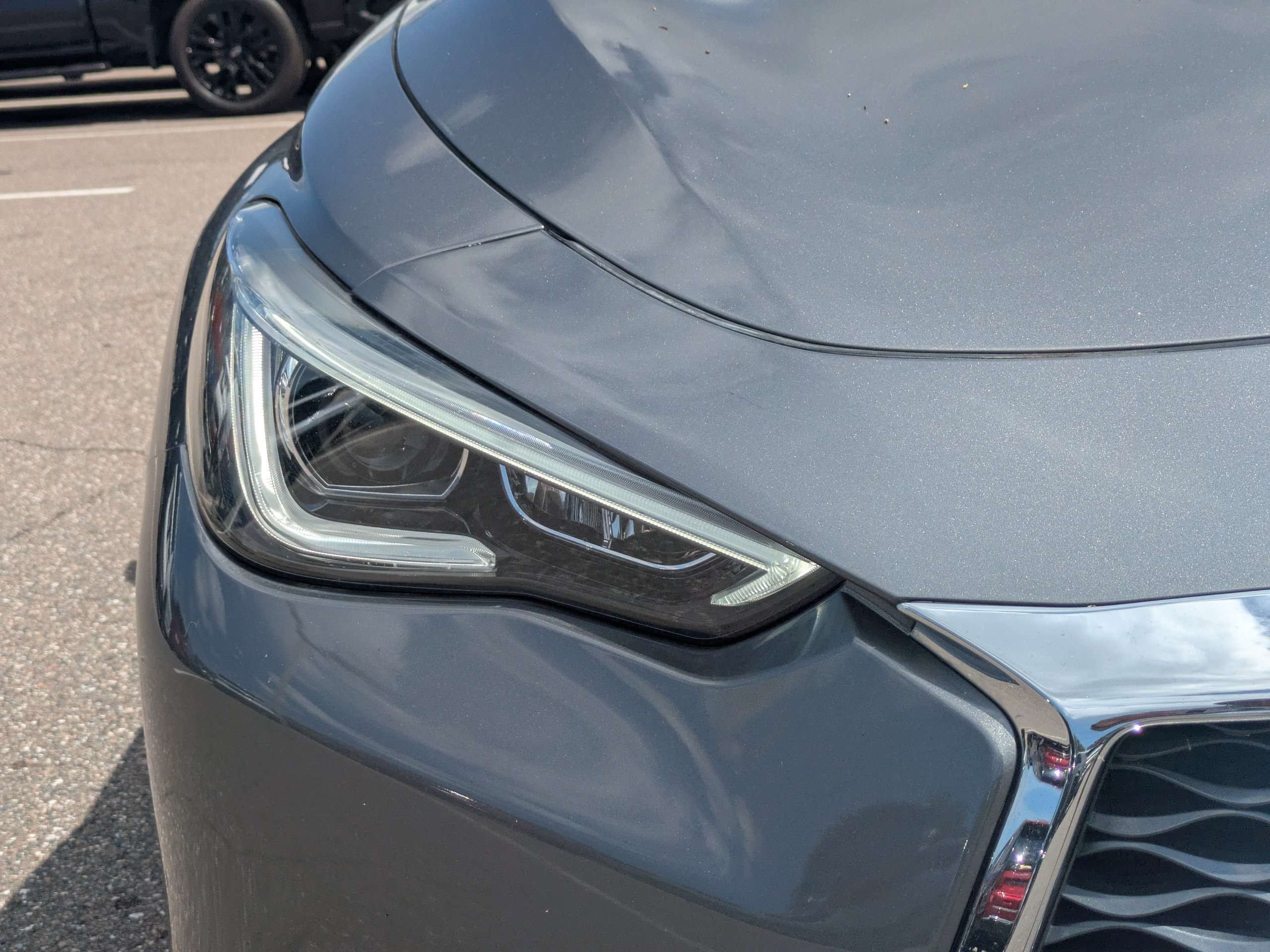 Used 2020 INFINITI Q60 3.0t Luxe RWD image 9