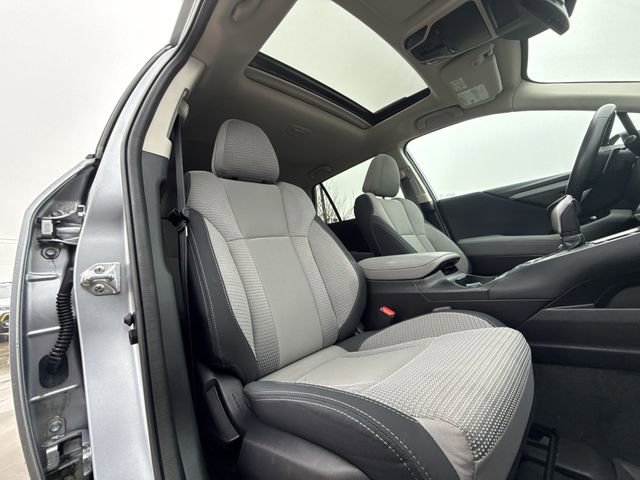 Used 2023 Subaru Outback Premium image 25