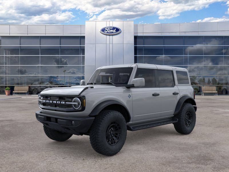 New 2026 Ford Bronco Outer Banks w/ Sasquatch Package AWD/4WD image 1