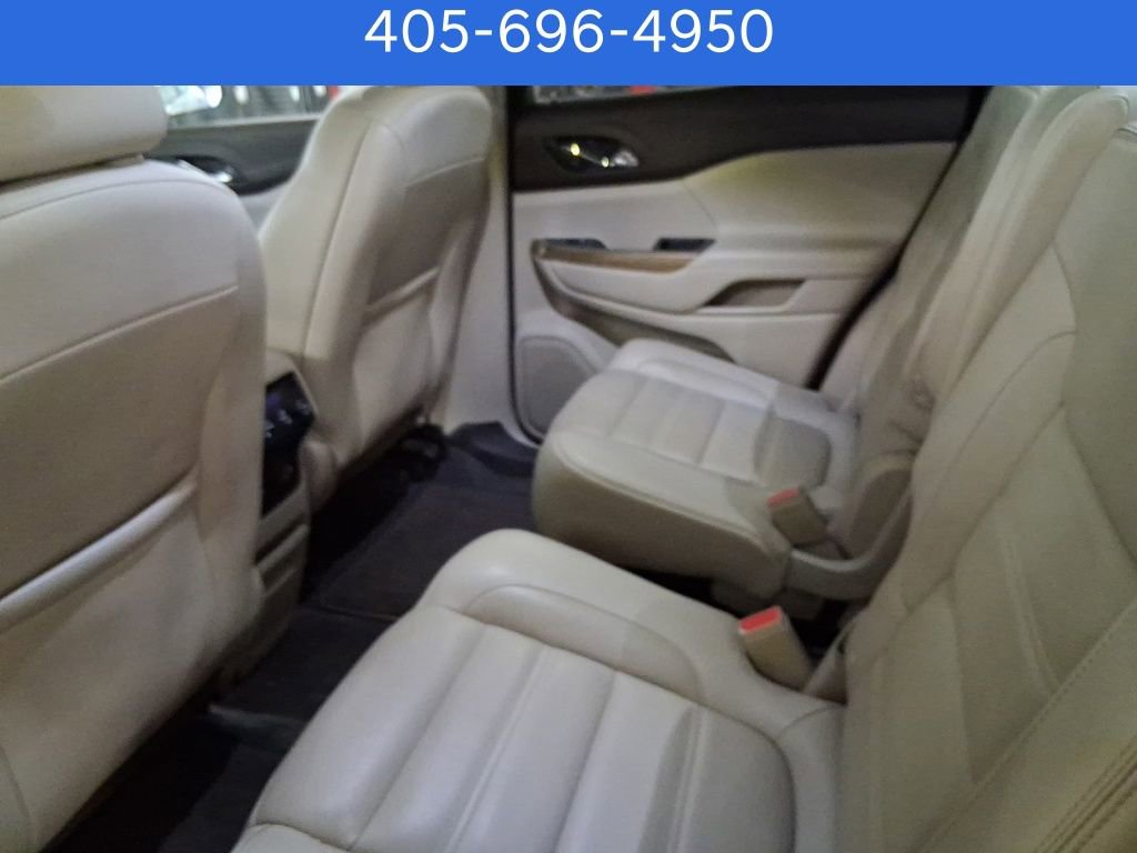 Used 2019 GMC Acadia Denali w/ Technology Package image 10