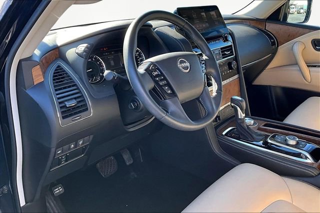 Used 2023 Nissan Armada SL w/ Captain's Chairs Package image 12
