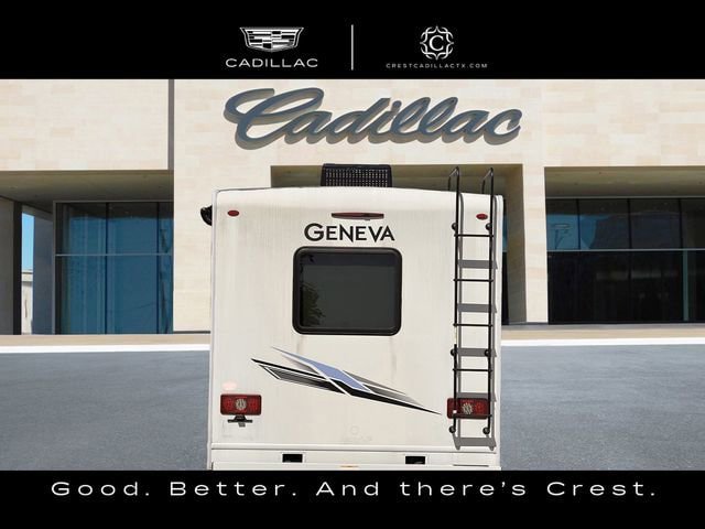 Used 2023 Ford E-450 and Econoline 450 Super Duty w/ Motorhome Prep Package RWD image 4