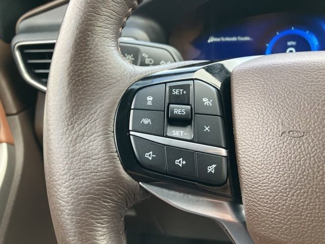 Used 2022 Ford Explorer King Ranch w/ Technology Package AWD/4WD image 33