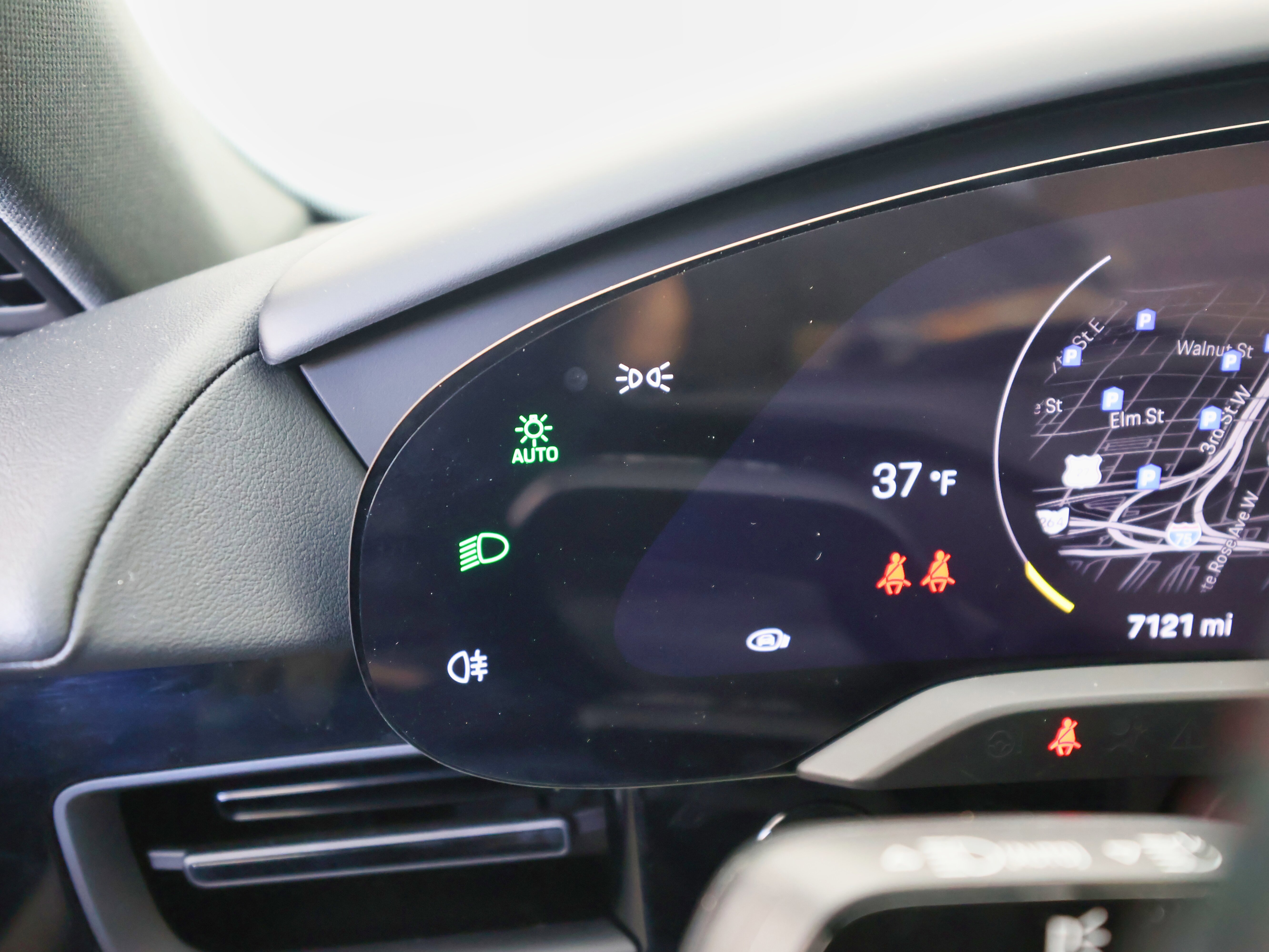 Used 2022 Porsche Taycan 4S image 41