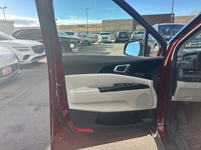 Used 2024 Kia Carnival SX image 11