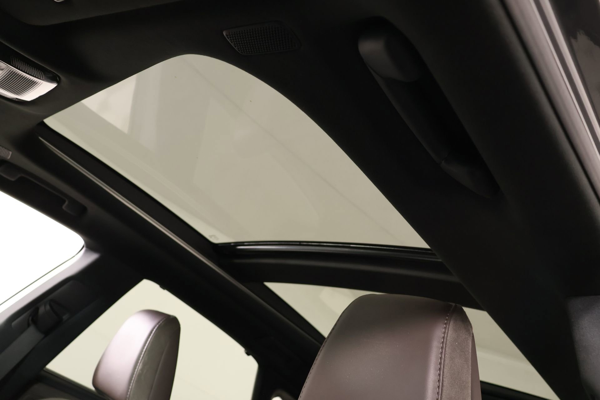 Used 2024 Lexus RX 350 w/ Convenience Package image 15