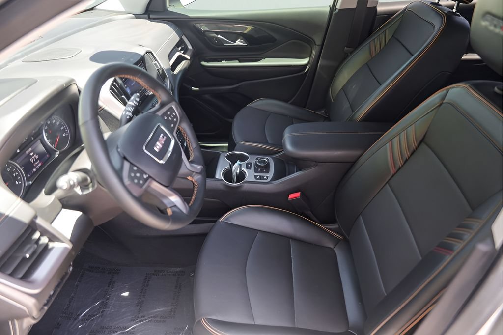 Used 2024 GMC Terrain AT4 w/ Infotainment Package II AWD/4WD image 10