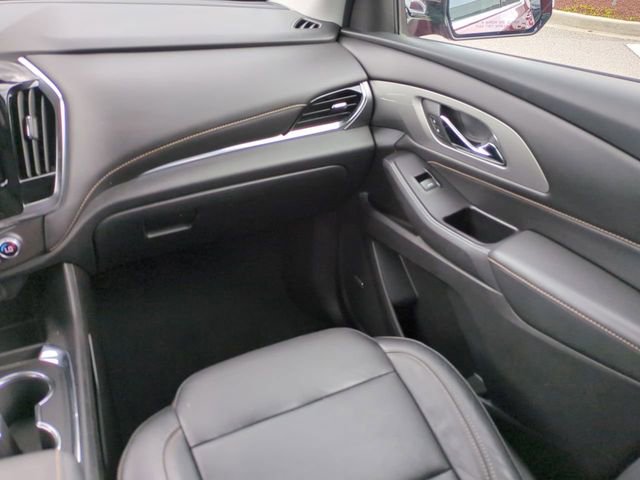Used 2018 Chevrolet Traverse LT w/ LPO, Floor Liner Package AWD/4WD image 19