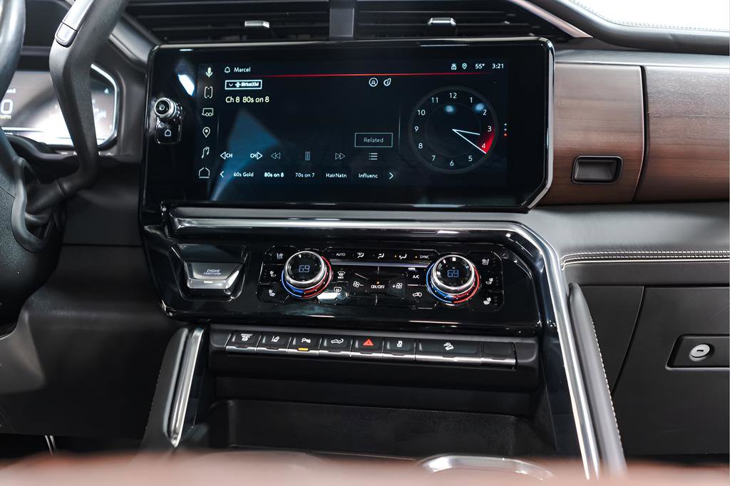 Used 2024 GMC Sierra 2500 Denali Ultimate image 15