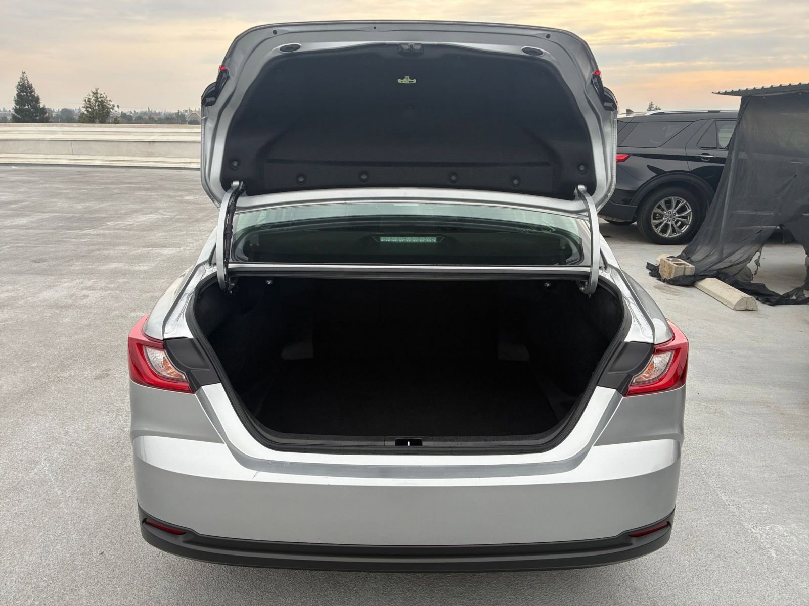 Used 2025 Toyota Camry LE image 30