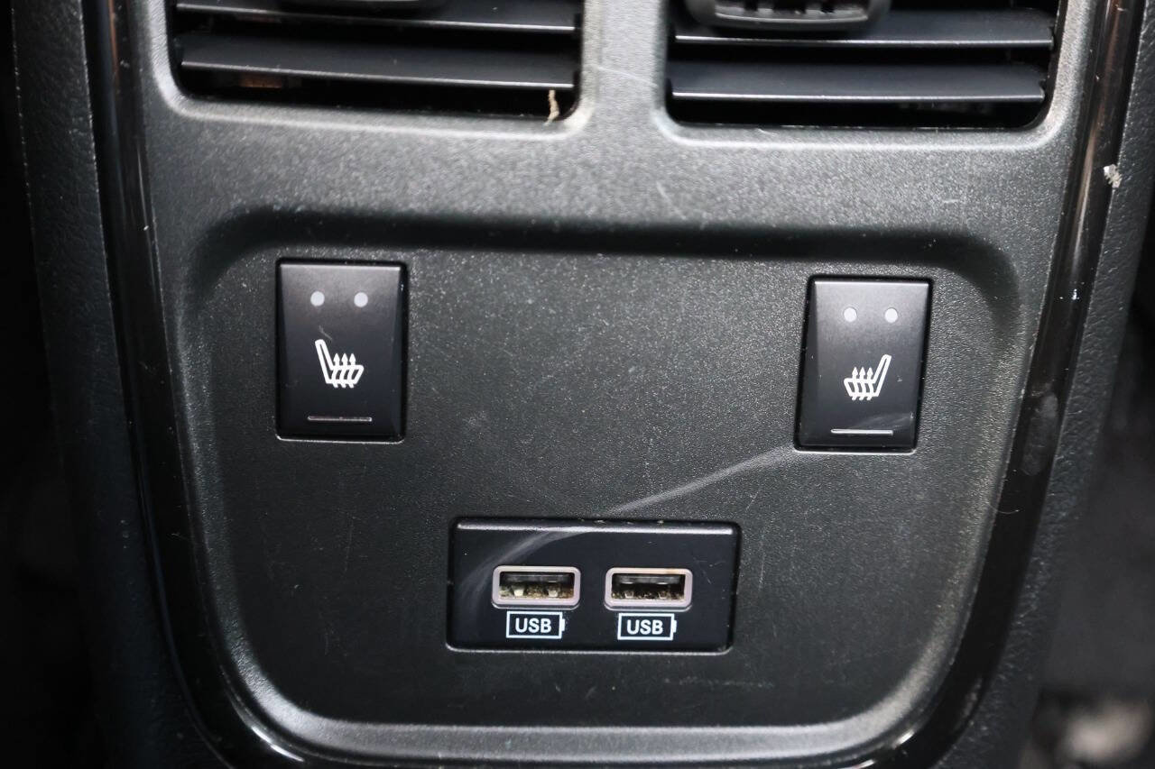 Used 2019 Dodge Charger R/T w/ Plus Group image 22