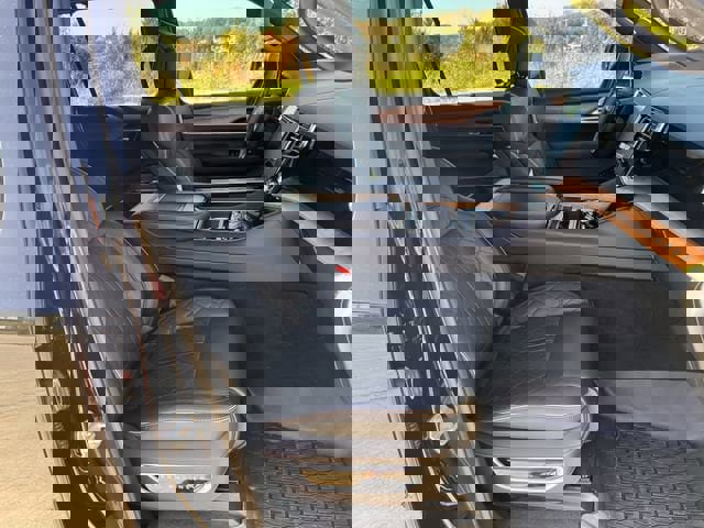 Used 2024 Jeep Grand Wagoneer Series III image 24