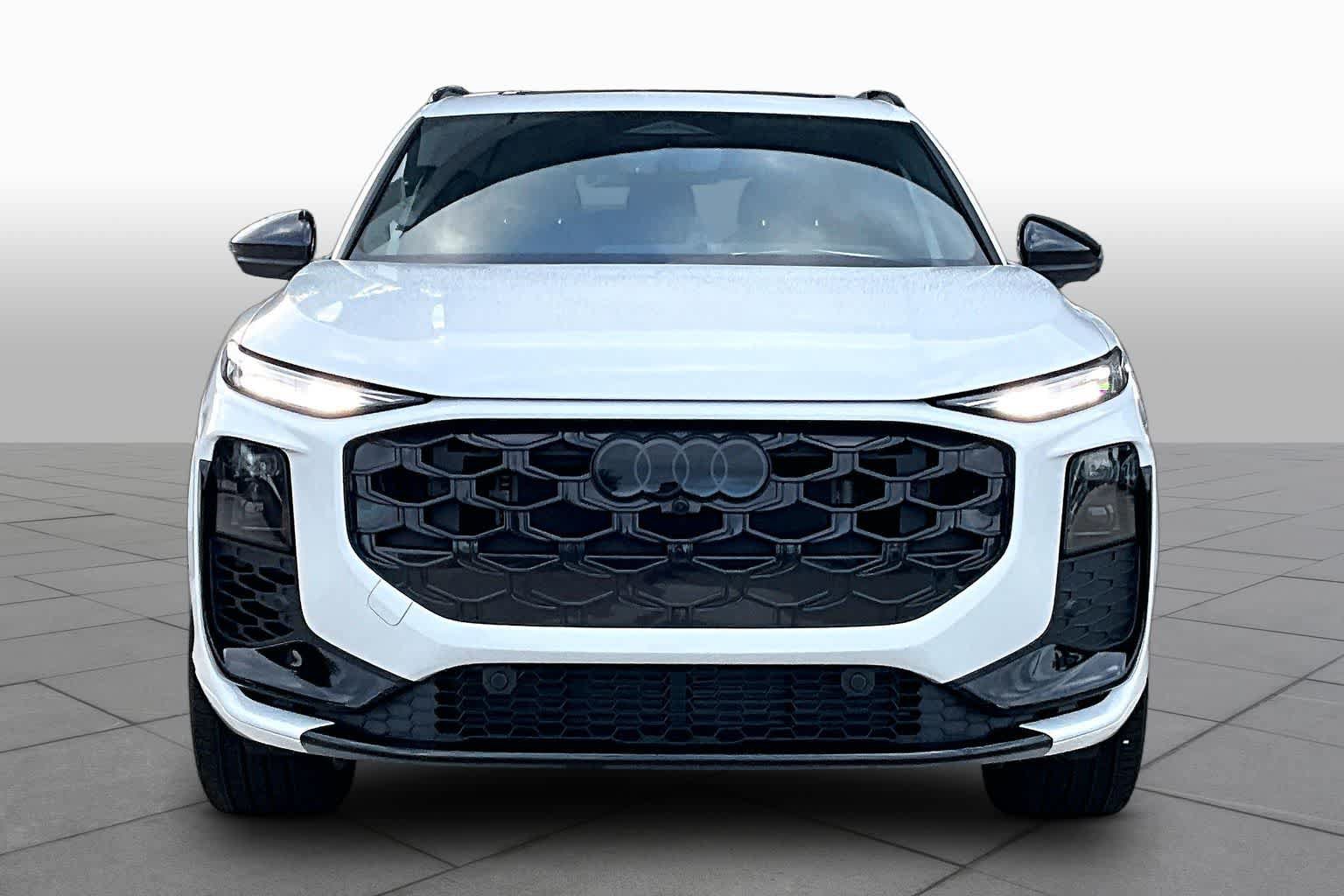 New 2026 Audi Q3 quattro 2.0T AWD/4WD image 3